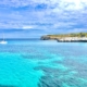 Azurblaues Wasser in der Cala Mondragó
