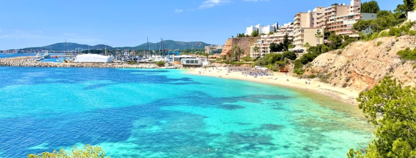 Langgezogener Familienstrand auf Mallorca, Playa de Portals Nous